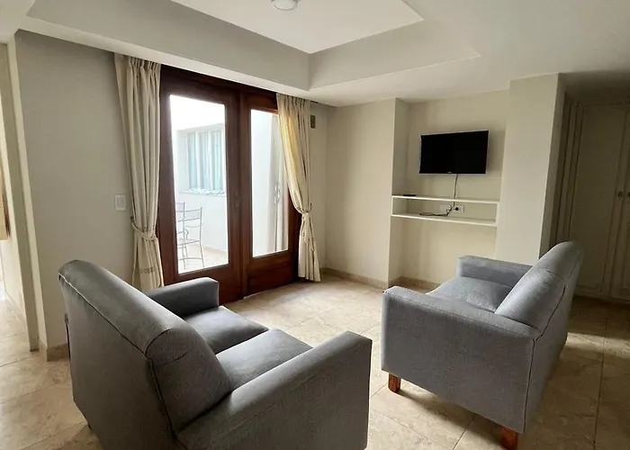 Apart Boulogne, A Metros De Los Portones Del Parque San Martin